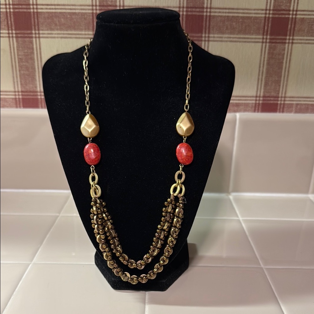 Elegant Gold and Red Beaded Necklace